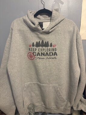 Keep Exploring Canada Gray Graphic Hoodie Men’s Size XXL